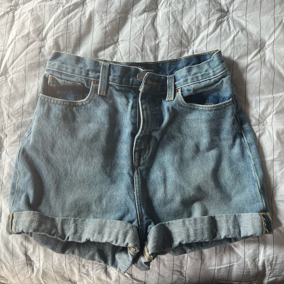 BDG High Rise Mom Short - Picture 1 of 3